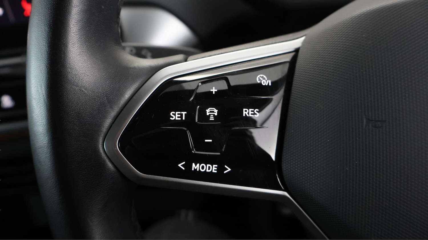 Used Volkswagen ID.4 2022 for sale - 76597218: Photo 24