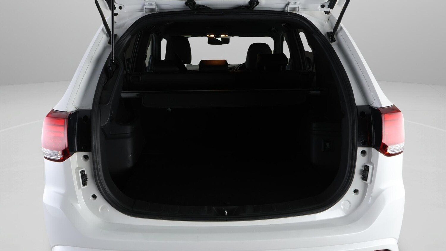 Used Mitsubishi Outlander 2019 for sale - 76584274: Photo 16