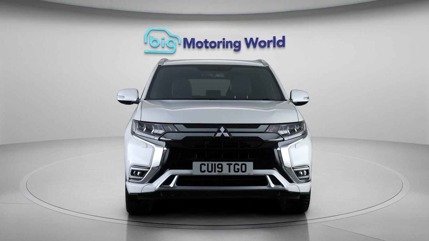 Used Mitsubishi Outlander 2019 for sale - 76584274: Photo 2