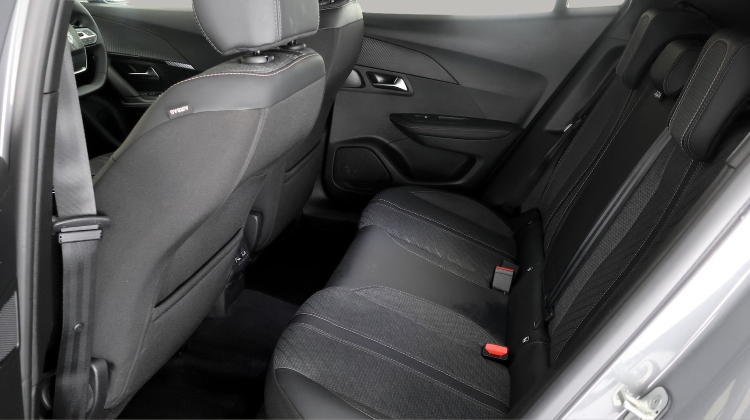 Used Peugeot 2008 2025 for sale - 78098990: Photo 15