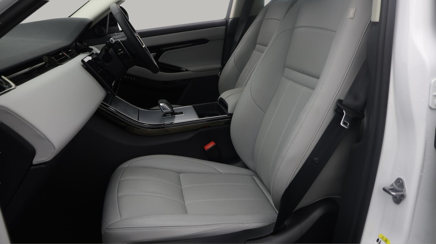 Used Land Rover Range Rover Evoque 2024 for sale - 76572818: Photo 15