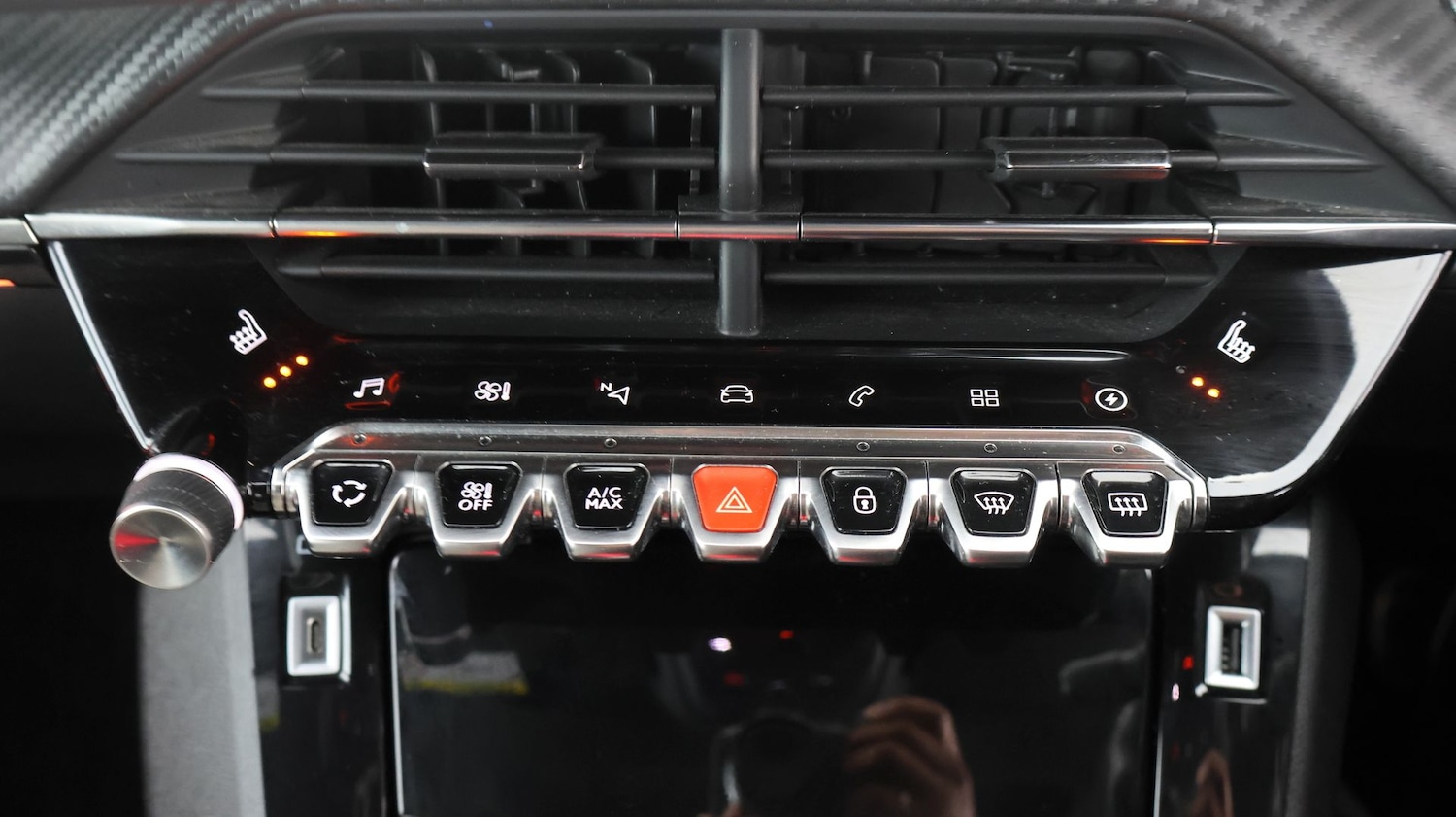 Used Peugeot E-2008 2020 for sale - 78056002: Photo 27