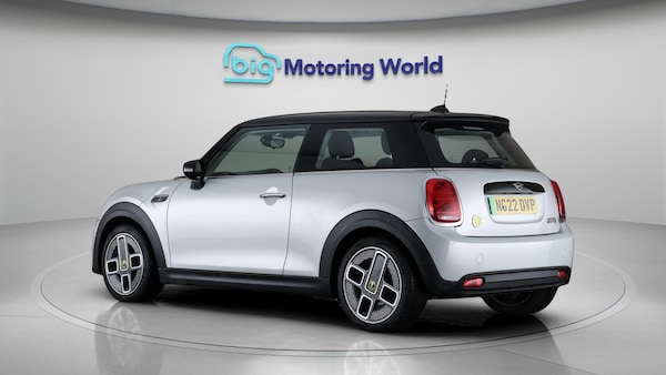 Used MINI Electric Hatch 2022 for sale - 76200750: Photo 5