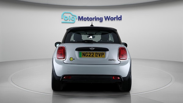 Used MINI Electric Hatch 2022 for sale - 76200750: Photo 6