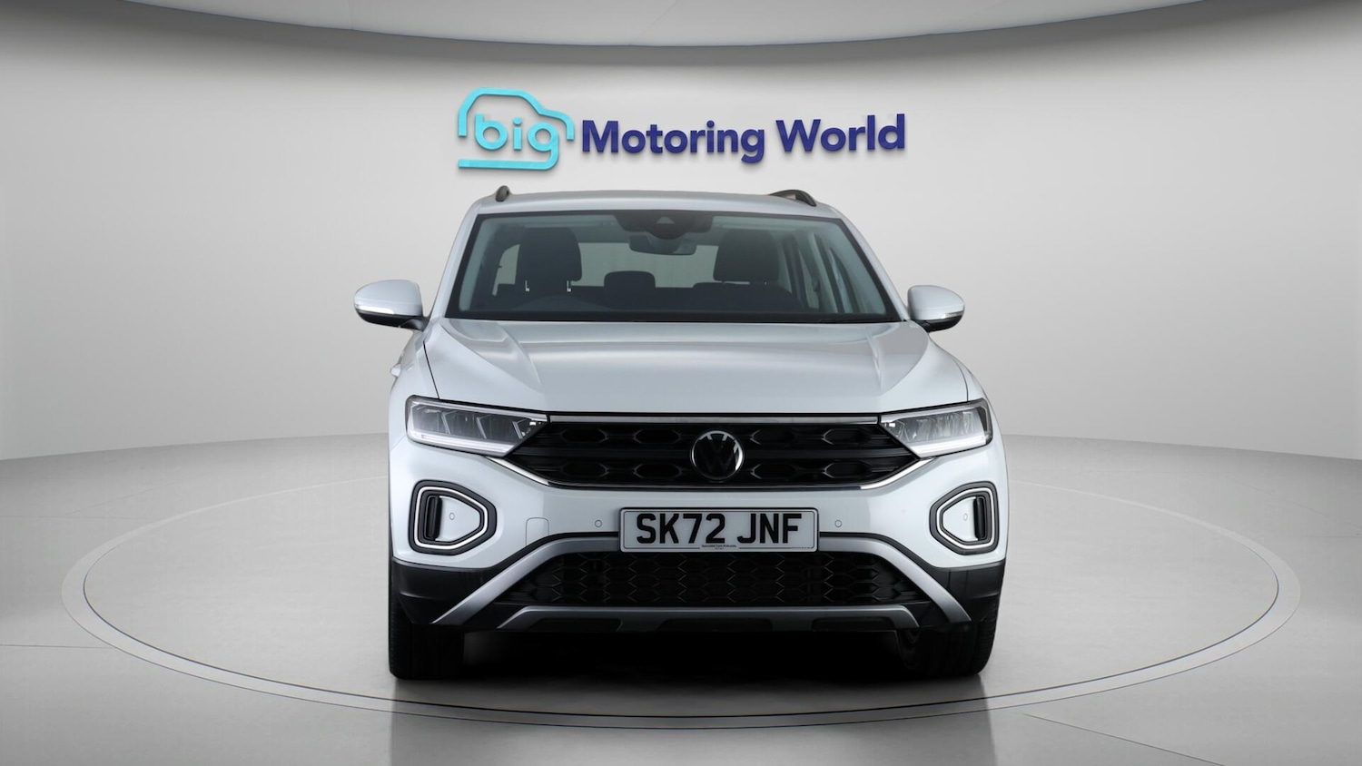 Used Volkswagen T-Roc 2022 for sale - 76700878: Photo 2