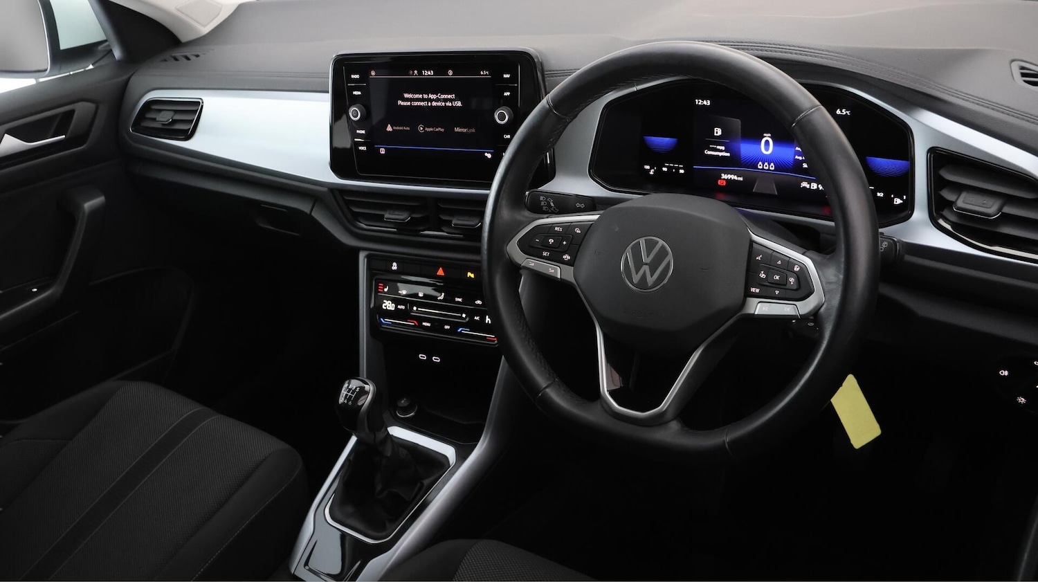 Used Volkswagen T-Roc 2022 for sale - 76700878: Photo 9