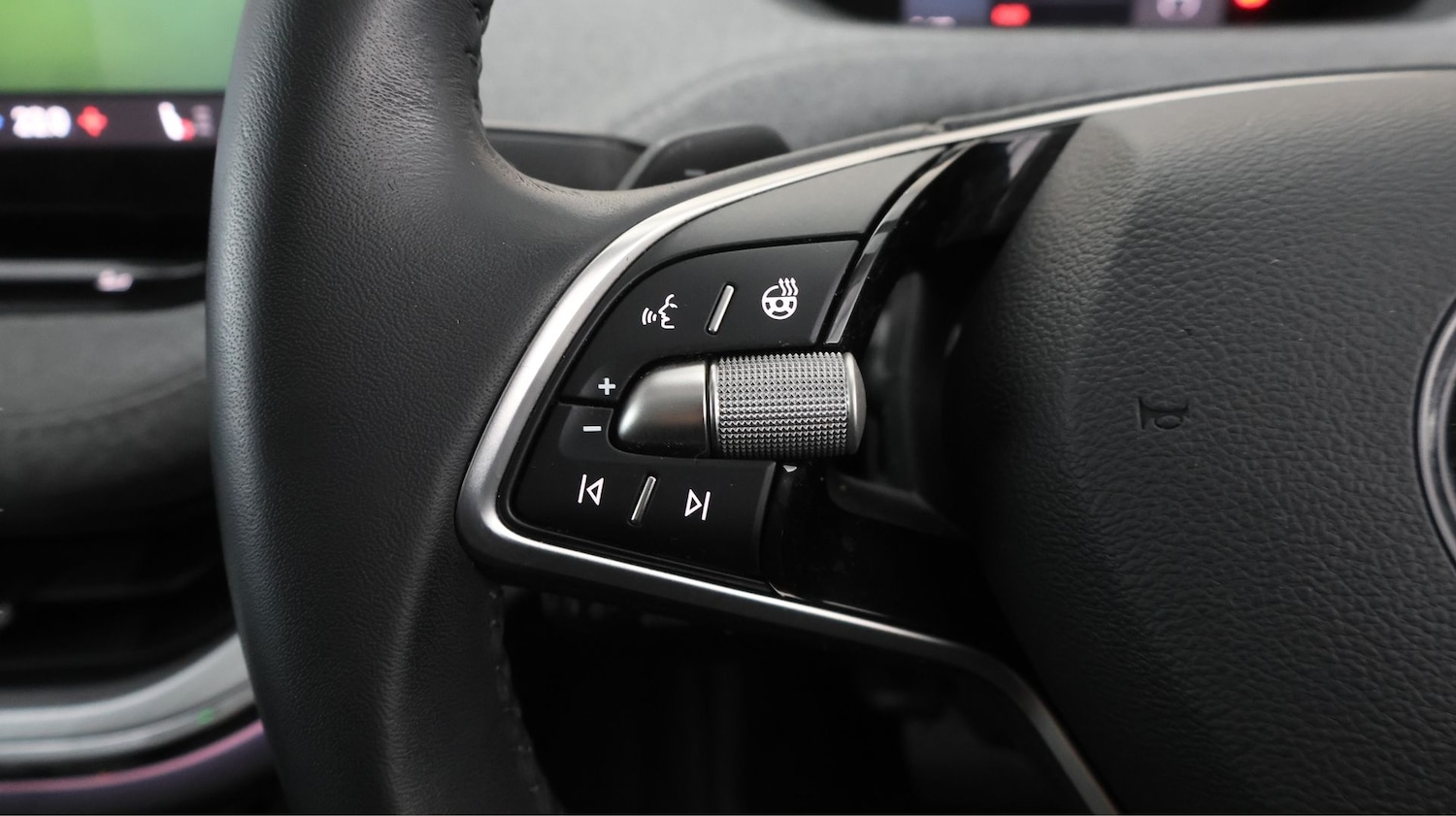 Used Skoda Enyaq 2024 for sale - 77637038: Photo 19