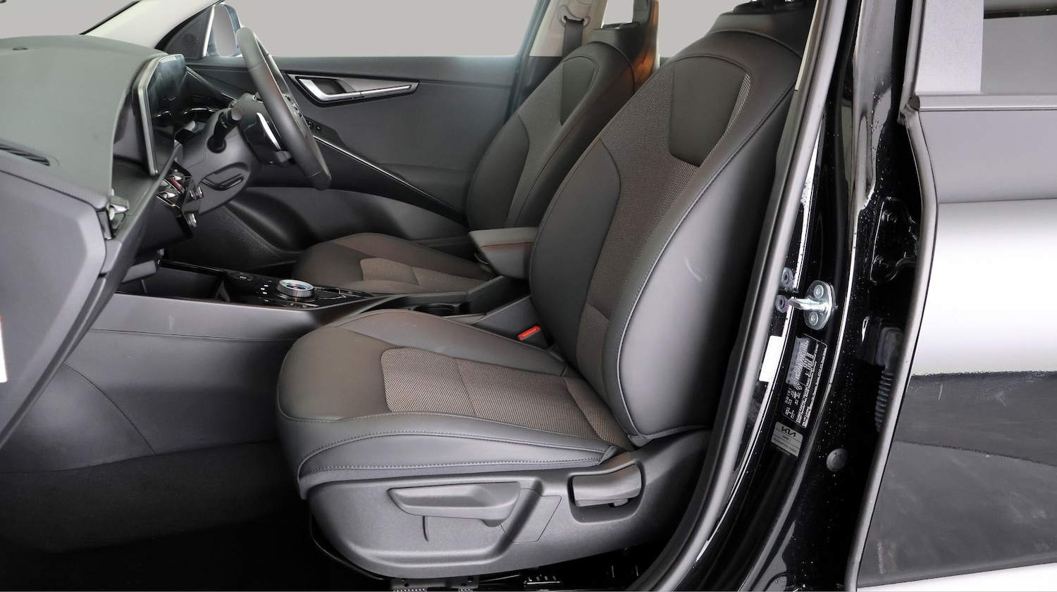 Used Kia Niro 2024 for sale - 77136322: Photo 14