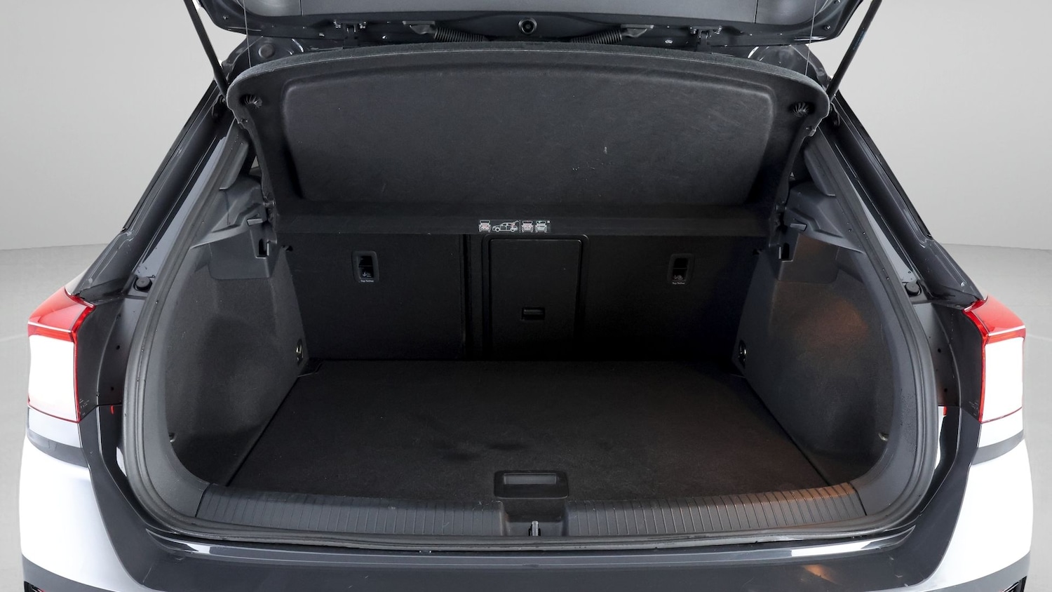 Used Volkswagen T-Roc 2021 for sale - 78125496: Photo 16