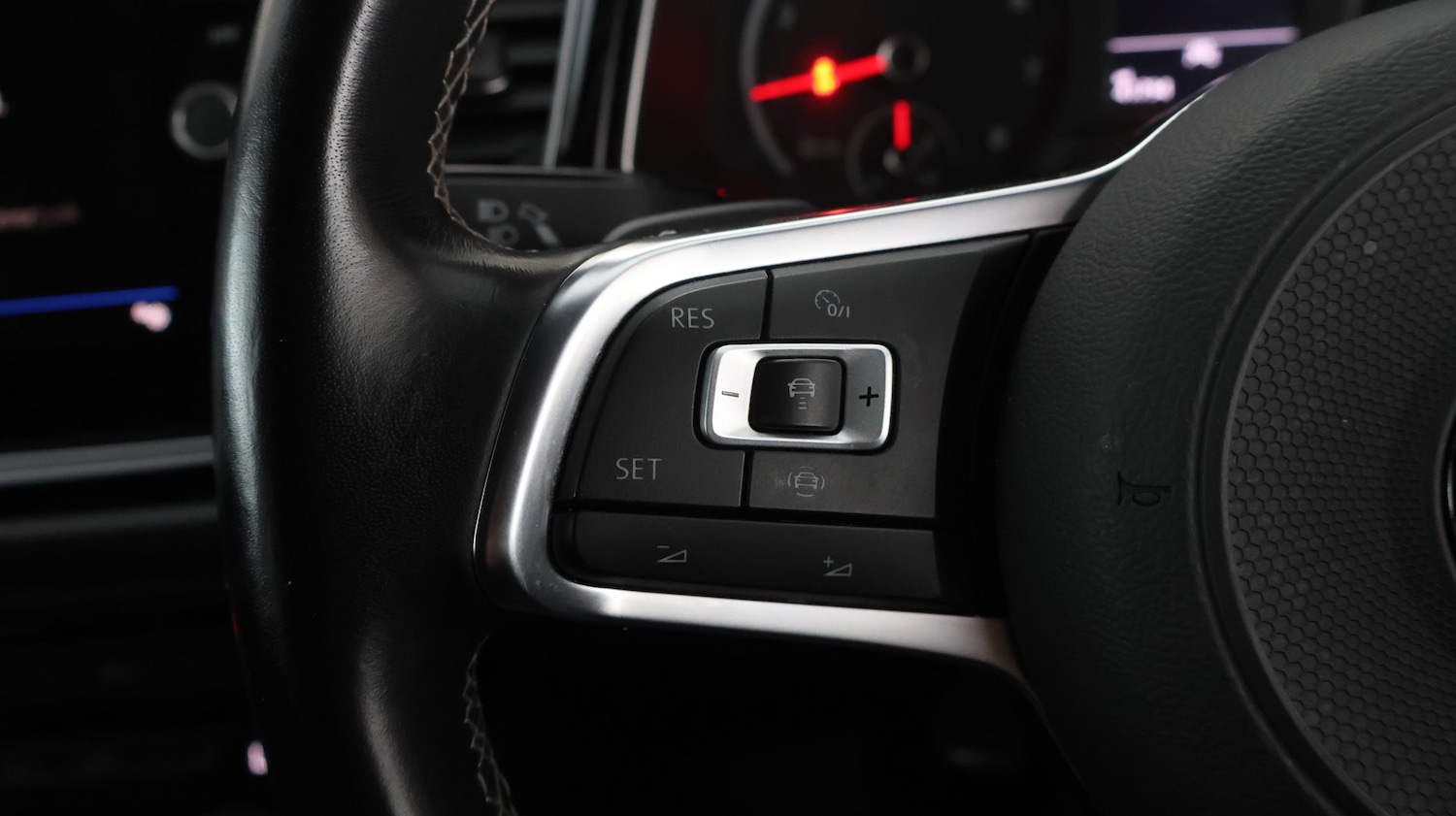 Used Volkswagen T-Roc 2021 for sale - 78125496: Photo 20