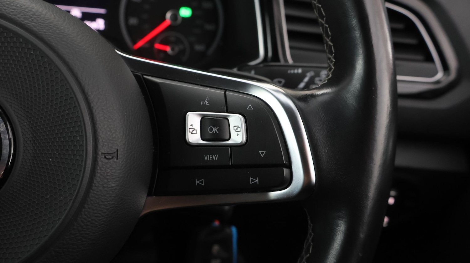 Used Volkswagen T-Roc 2021 for sale - 78125496: Photo 22