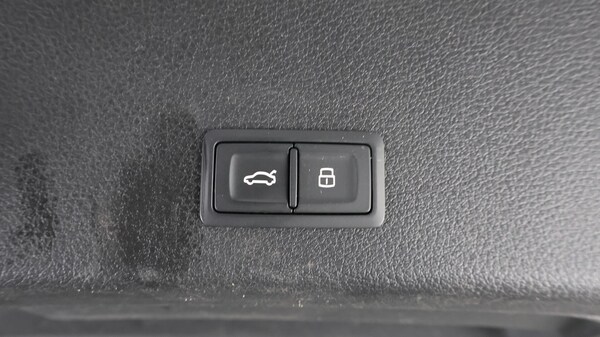 Used Audi e-tron 2021 for sale - 76283175: Photo 22