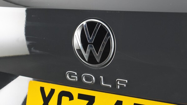 Used Volkswagen Golf 2022 for sale - 76059736: Photo 19