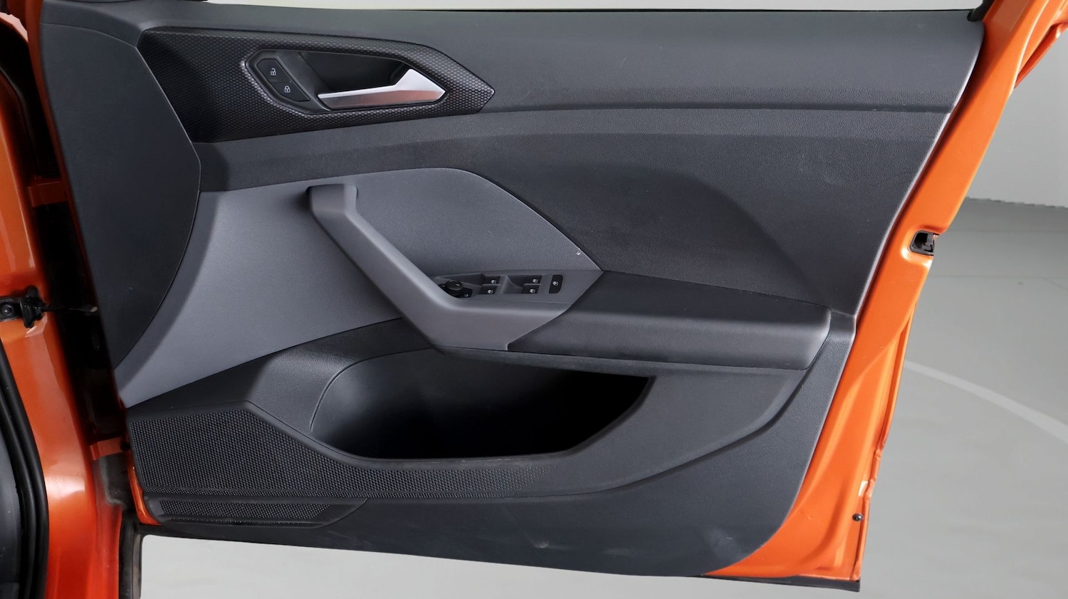 Used Volkswagen T-Cross 2020 for sale - 77606309: Photo 14