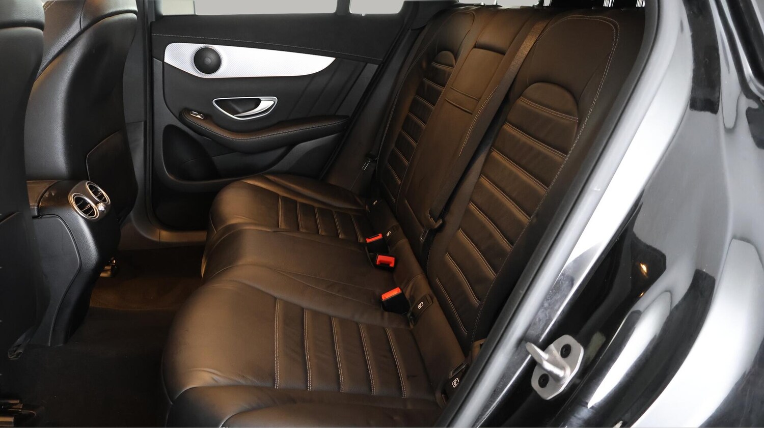 Used Mercedes-Benz EQC 2022 for sale - 76801660: Photo 17