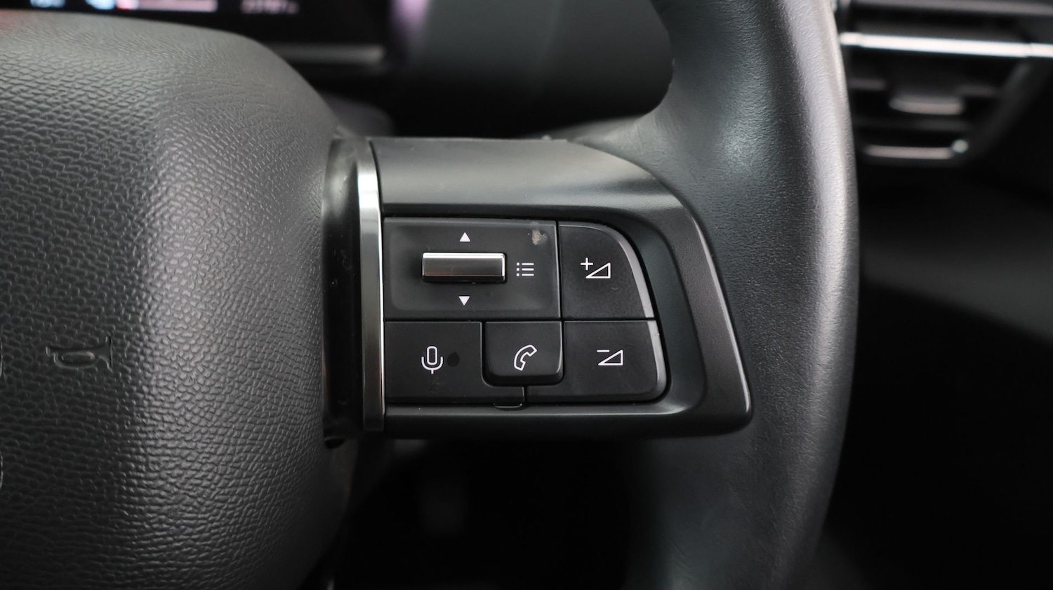 Used Citroen e-C4 2022 for sale - 77388203: Photo 25