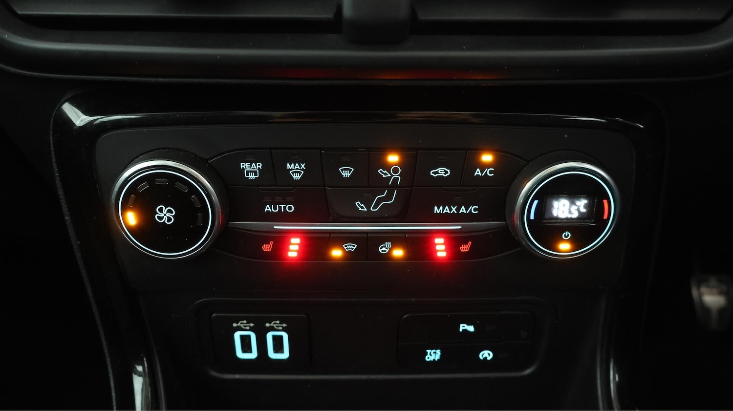 Used Ford Ecosport 2018 for sale - 76121886: Photo 13