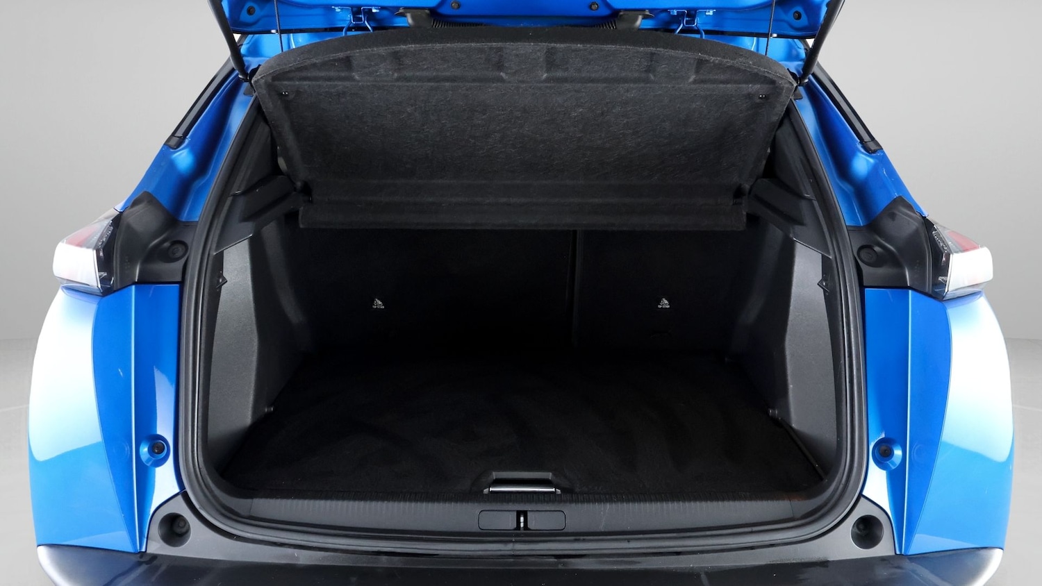 Used Peugeot 2008 2020 for sale - 77537085: Photo 17