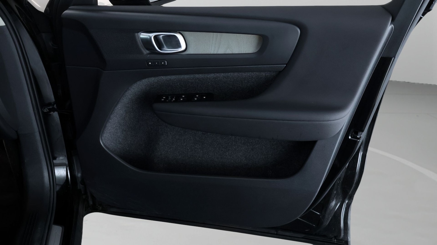 Used Volvo XC40 2022 for sale - 78133761: Photo 14