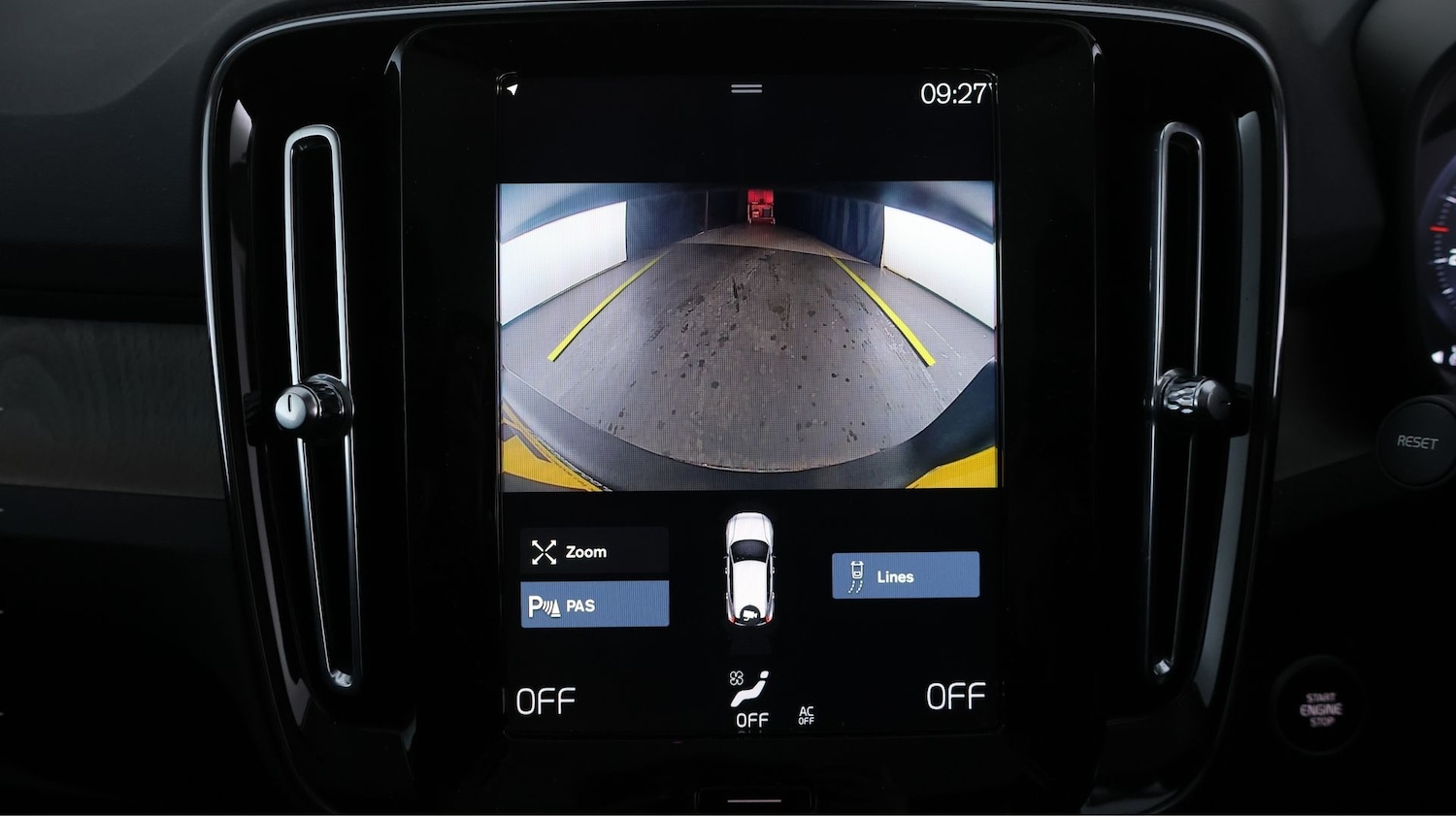 Used Volvo XC40 2022 for sale - 78133761: Photo 21