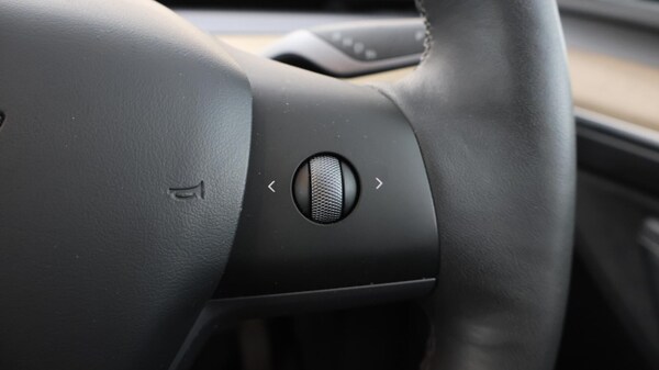 Used Tesla Model Y 2022 for sale - 76226625: Photo 25