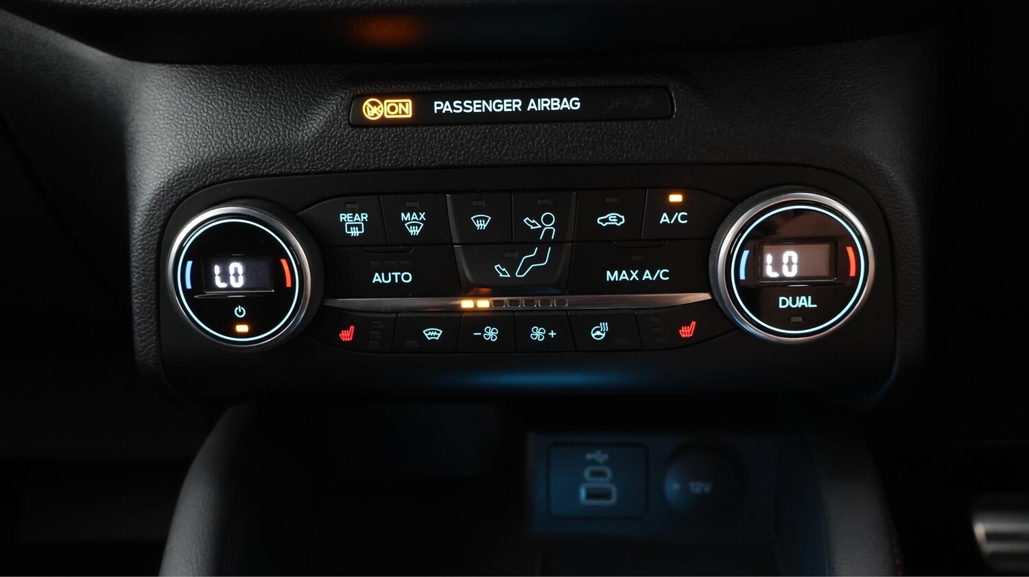 Used Ford Kuga 2022 for sale - 76152869: Photo 13