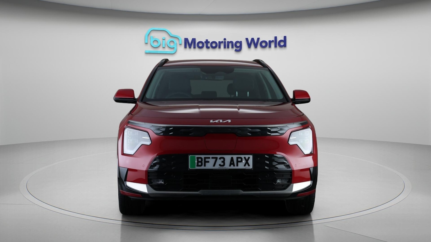 Used Kia Niro 2023 for sale - 76380845: Photo 2