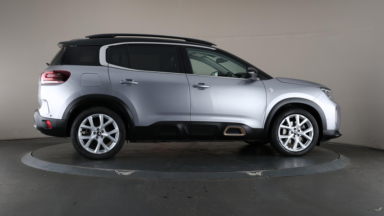 Used Citroen C5 Aircross 2023 for sale - 76620597: Photo 64