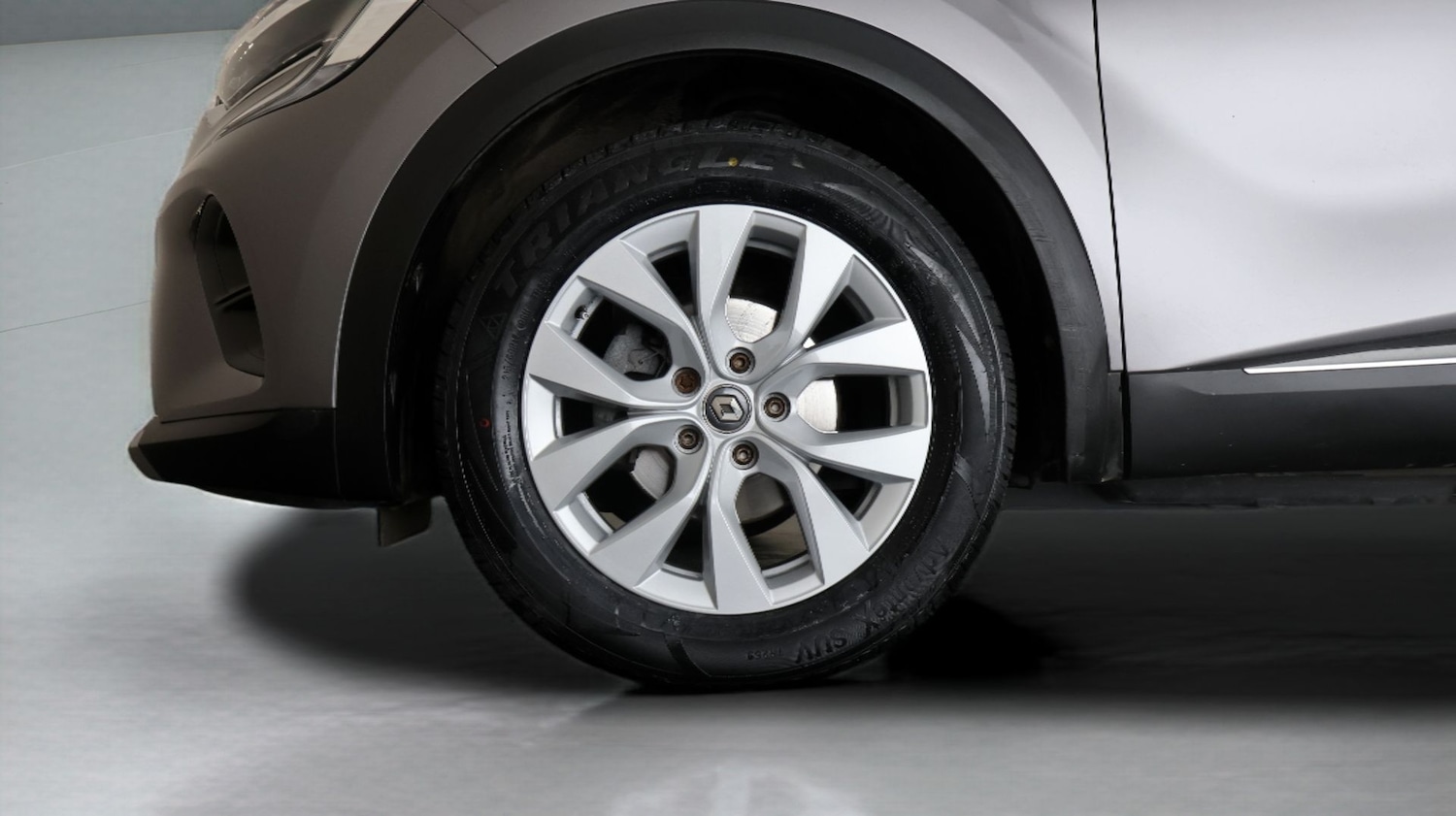 Used Renault Captur 2021 for sale - 77431505: Photo 18