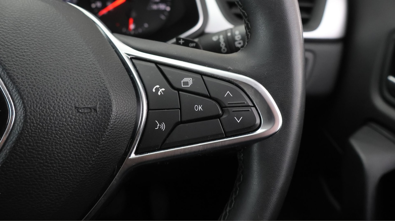 Used Renault Captur 2021 for sale - 77431505: Photo 20