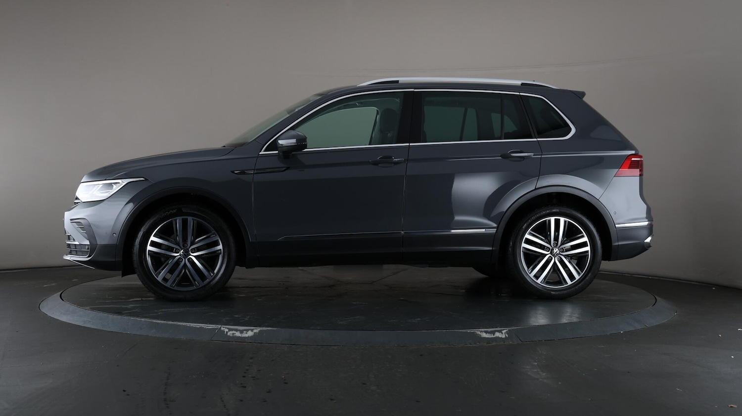 Used Volkswagen Tiguan 2022 for sale - 75978704: Photo 14