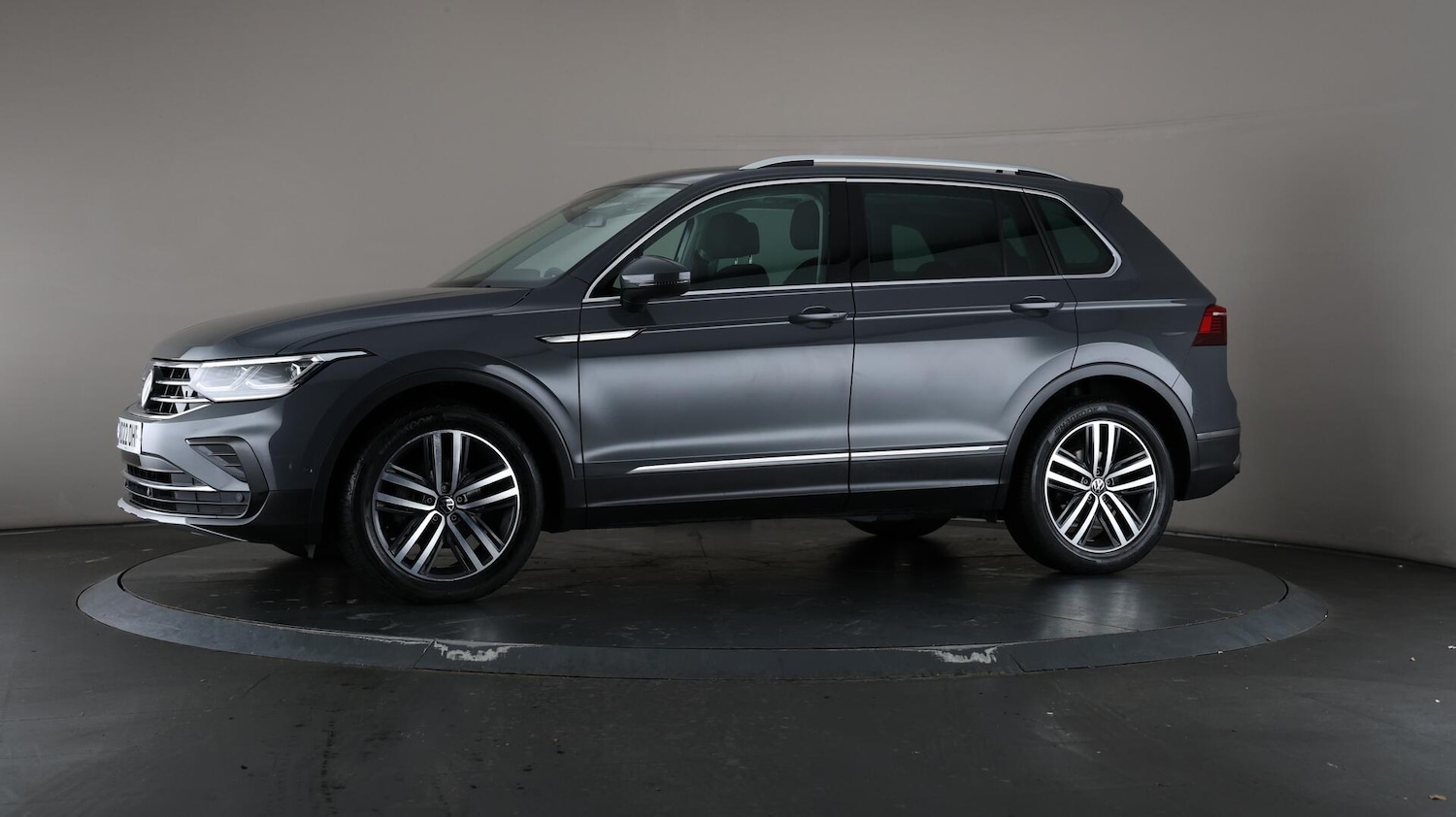 Used Volkswagen Tiguan 2022 for sale - 75978704: Photo 16