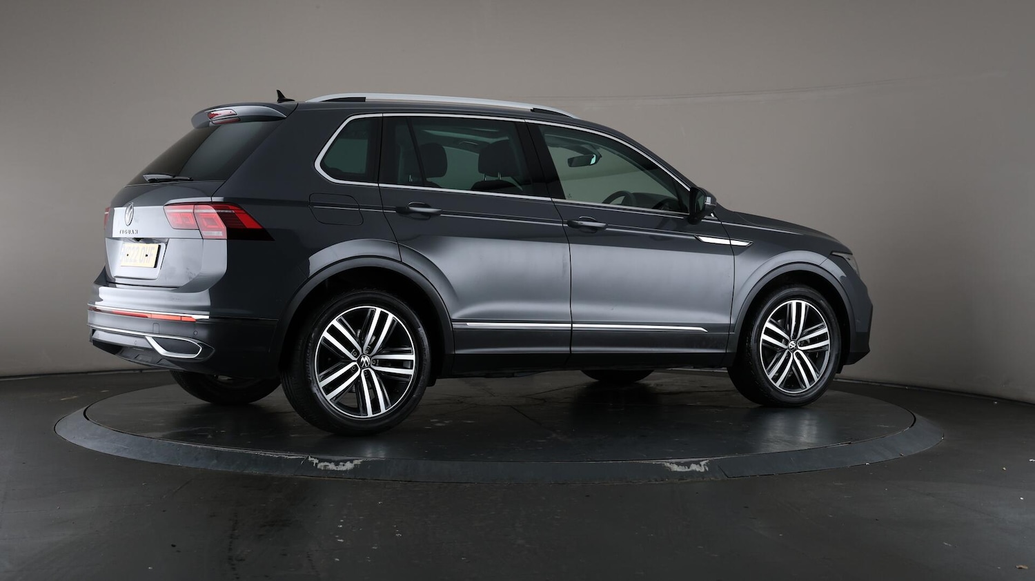 Used Volkswagen Tiguan 2022 for sale - 75978704: Photo 40