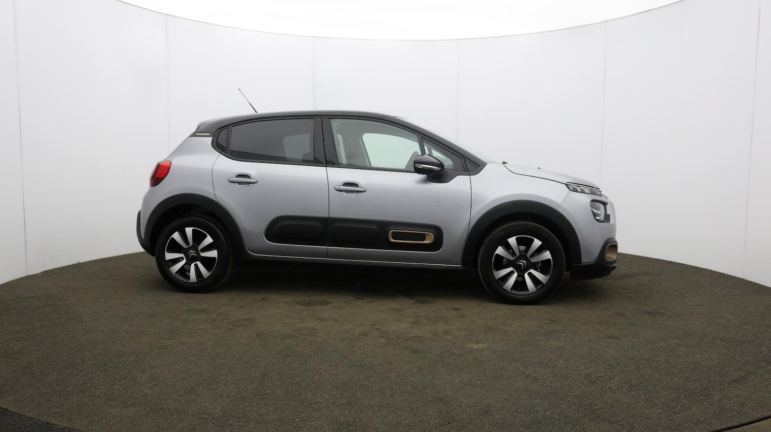 Used Citroen C3 2023 for sale - 76658529: Photo 53