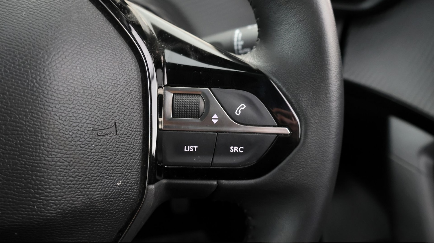 Used Peugeot 2008 for sale - 78007959: Photo 22