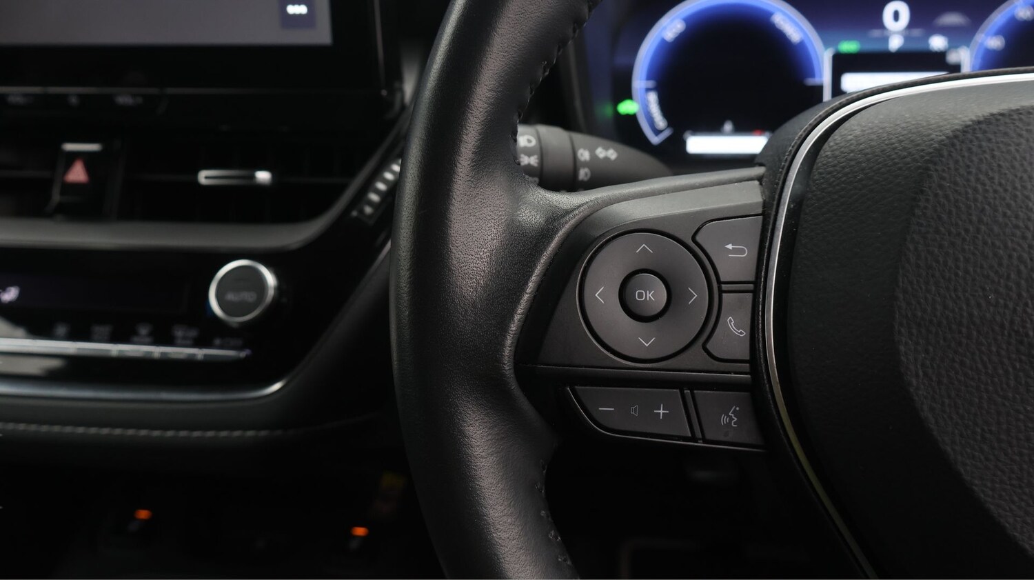 Used Toyota Corolla 2023 for sale - 77296926: Photo 21