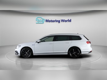 Used Volkswagen Passat 2022 for sale - 77750164: Photo