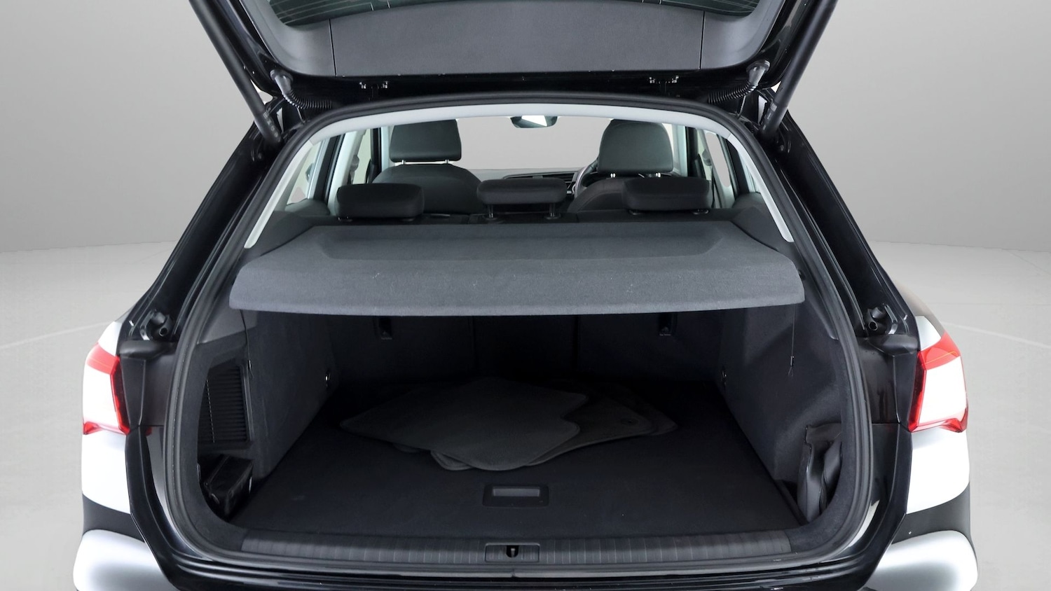 Used Audi Q3 2022 for sale - 77329336: Photo 17