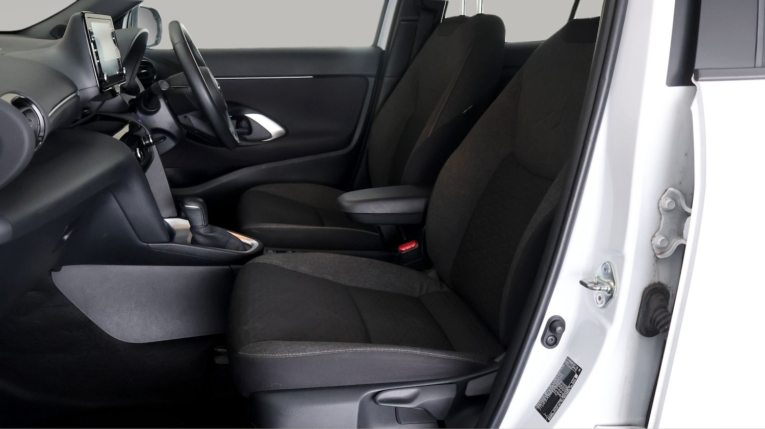 Used Toyota Yaris Cross for sale - 78048383: Photo 13