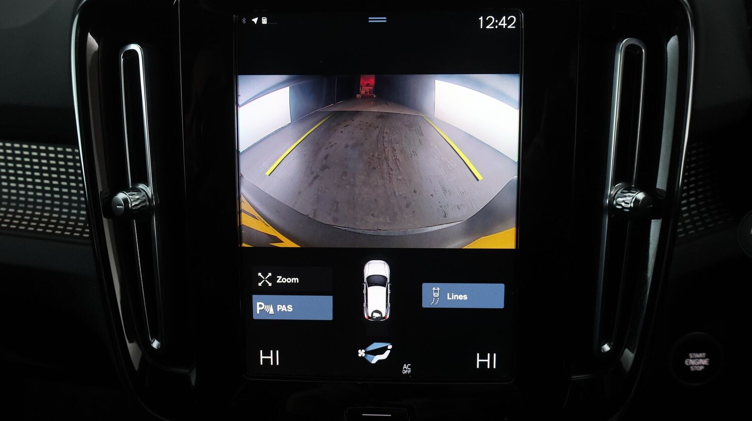 Used Volvo XC40 for sale - 77196751: Photo 23