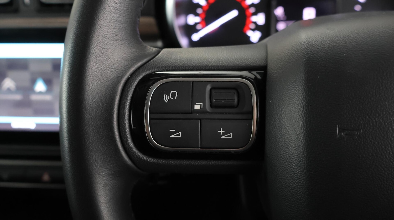 Used Citroen C3 2023 for sale - 76060685: Photo 21