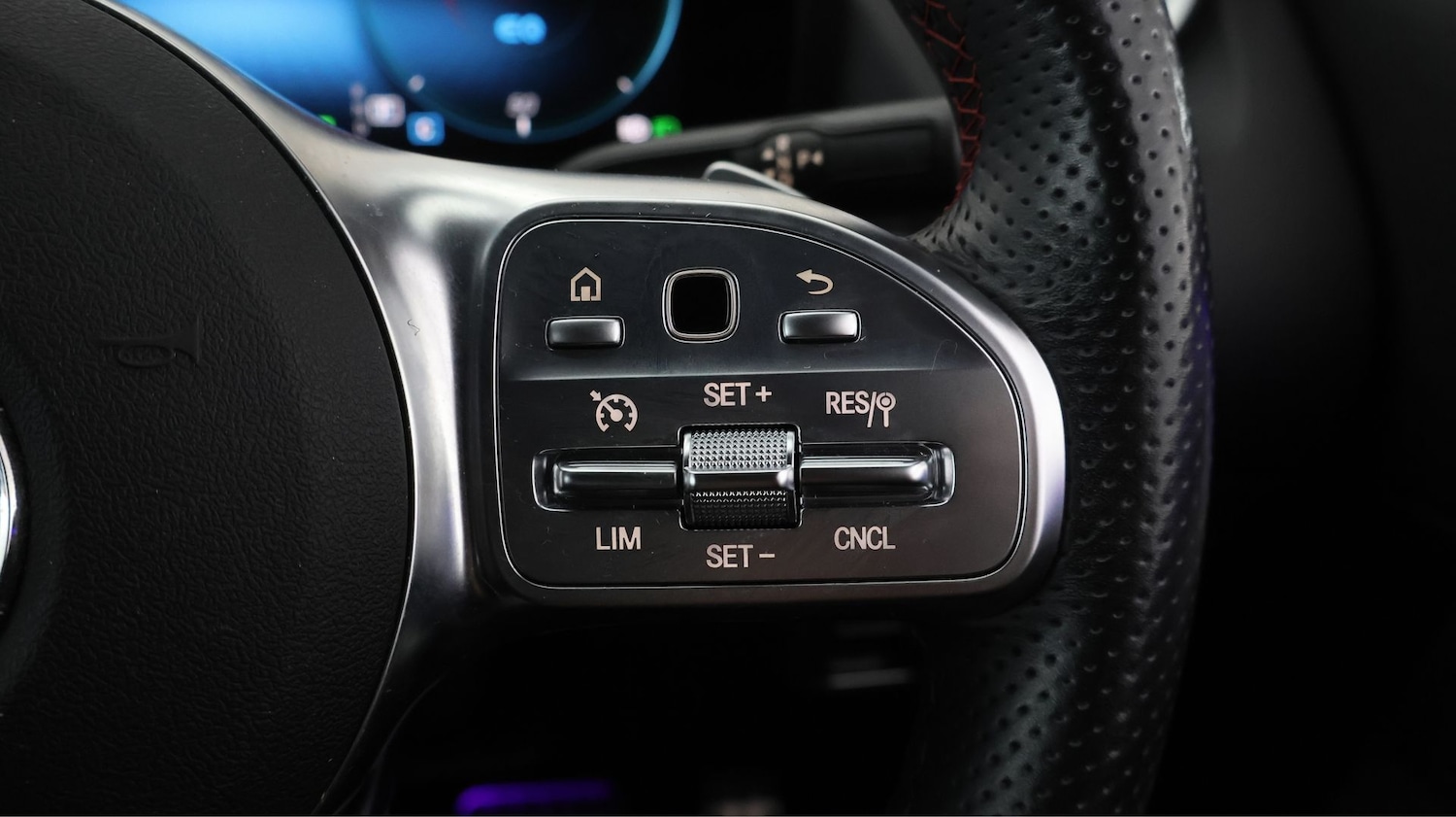 Used Mercedes-Benz EQA 2022 for sale - 77637035: Photo 24