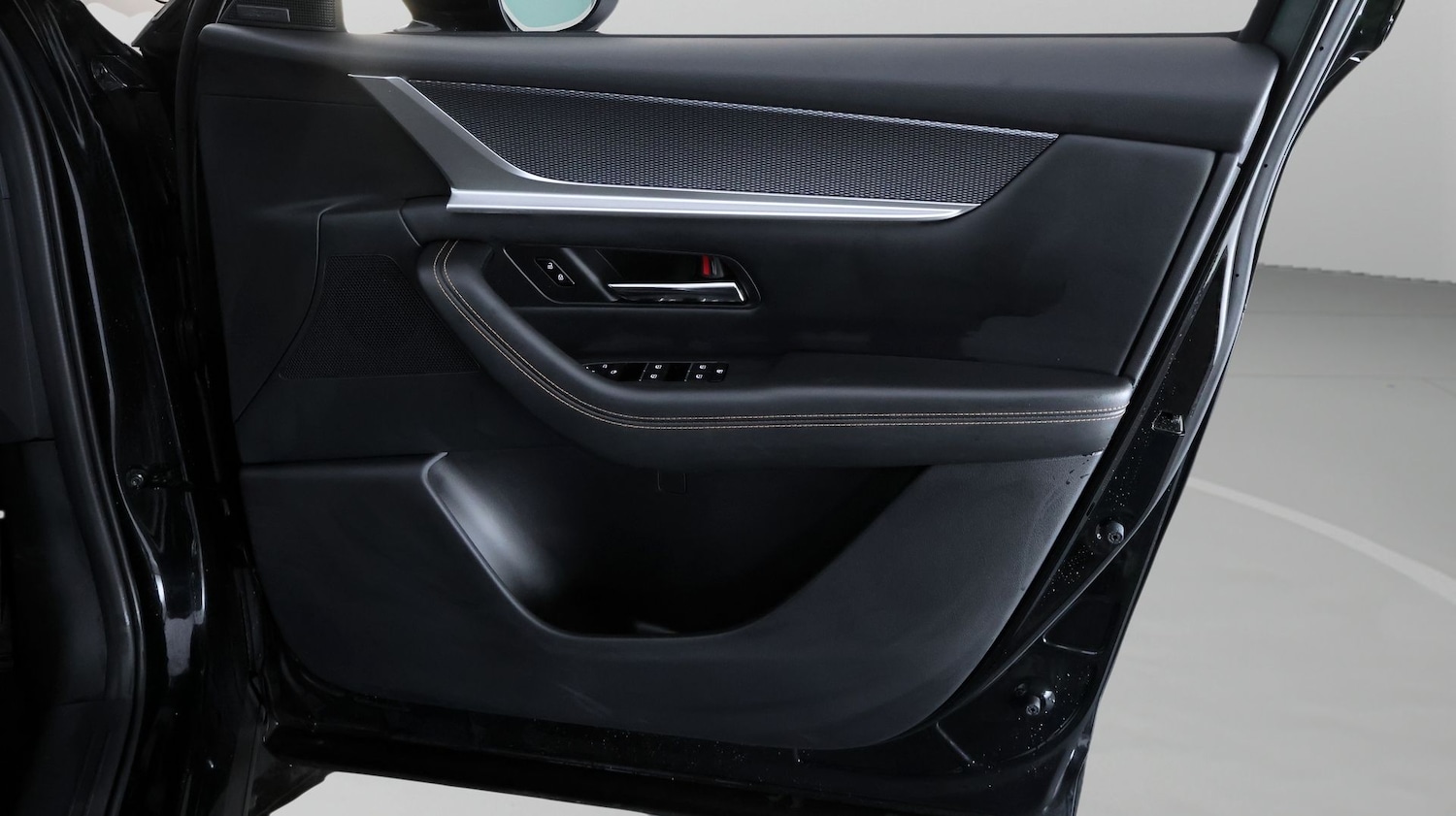 Used Mazda CX-60 2024 for sale - 78123841: Photo 15