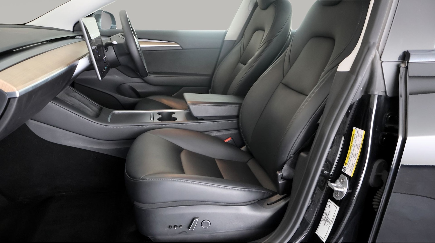 Used Tesla Model 3 2021 for sale - 78008340: Photo 14