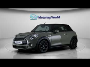 Used MINI Convertible 2019 for sale - 75127702: Photo