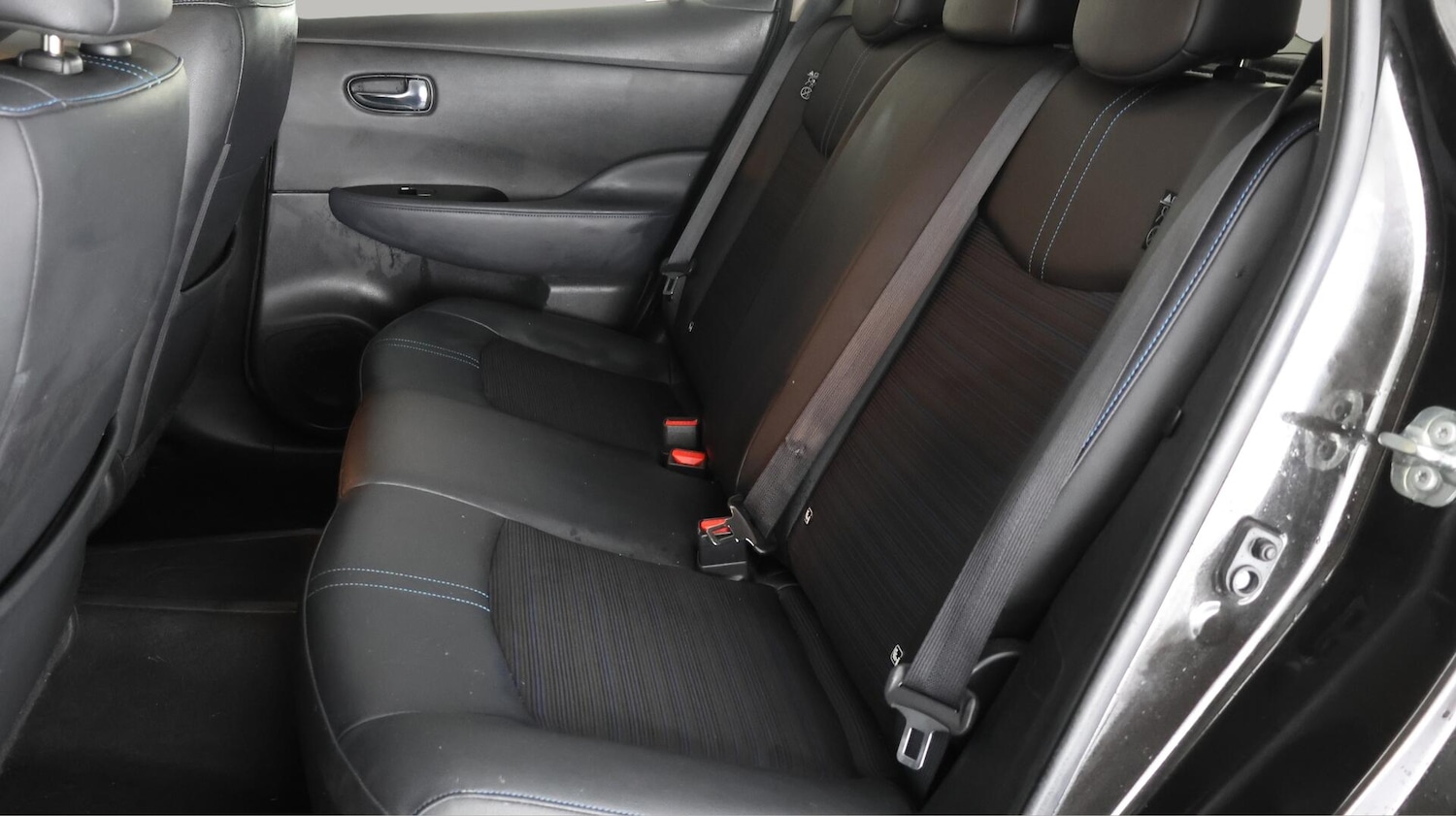 Used Nissan Leaf 2022 for sale - 76136098: Photo 16