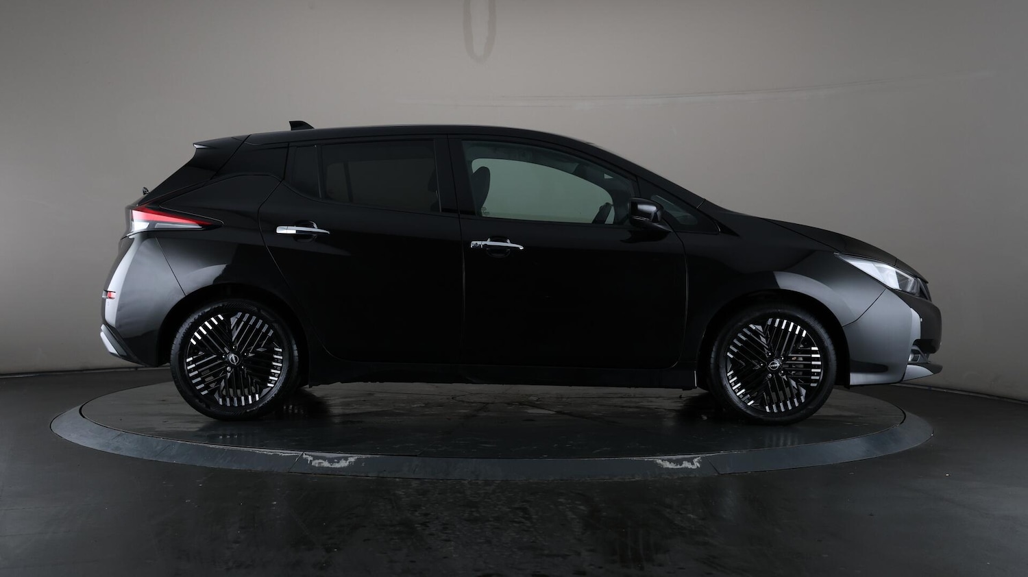 Used Nissan Leaf 2022 for sale - 76136098: Photo 59