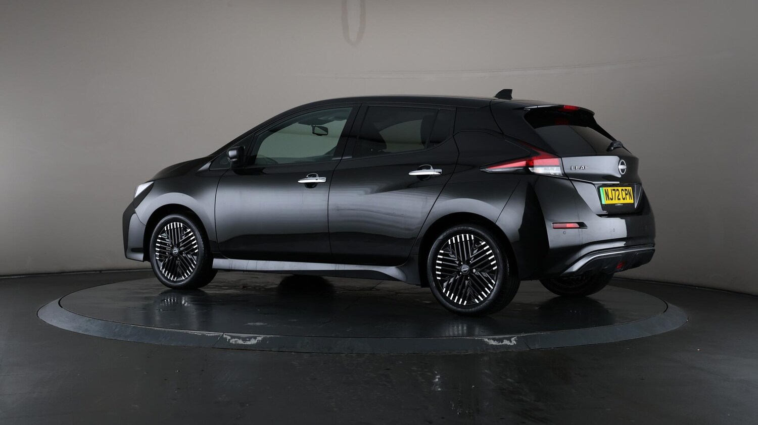 Used Nissan Leaf 2022 for sale - 76136098: Photo 74