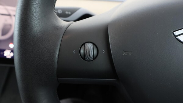 Used Tesla Model Y for sale - 76251427: Photo 23