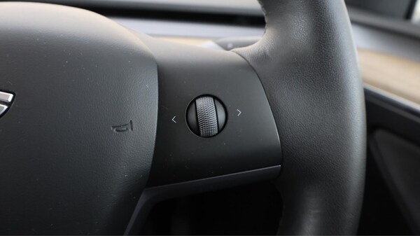 Used Tesla Model Y for sale - 76251427: Photo 24